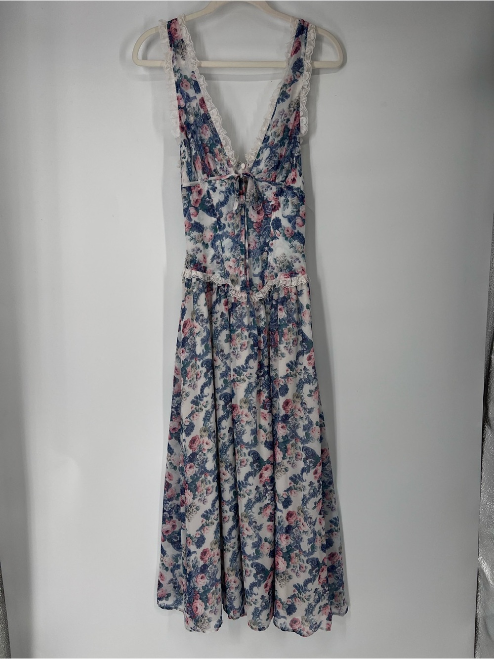 For Love & Lemons Cream Blue Pink Floral Satin Bow Ruffle V Neck Maxi Dress XSP